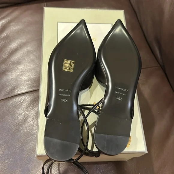 Tom Ford Black Leather Pointed Heels - Picture 5 of 5